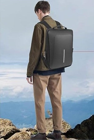 Men’s Rechargeable Backpack
