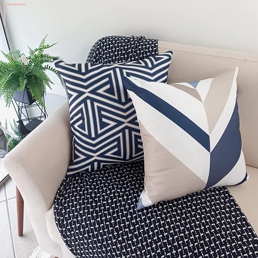 Set of 4 Decorative Cushion Covers